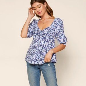 NWT SKIES ARE BLUE FLORAL SMOCKED TOP